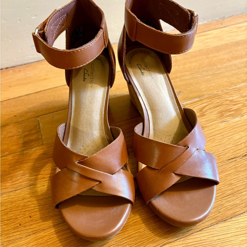 Clark’s “Margee” Stappy Wedge Sandals - Picture 5 of 10